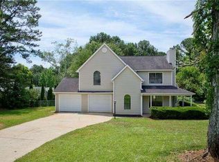 1184 Ironwood Dr, Grayson, GA 30017