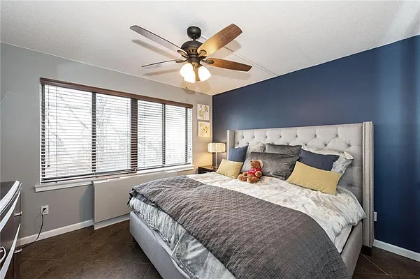 Sold by Ben Bay Realty Co. of Bay Ridge | media 24