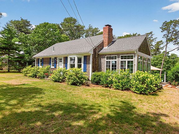 2nd image of 50 Pine Ridge Road