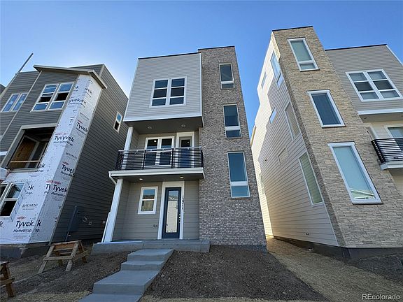 2nd image of 12211 Farmview Street