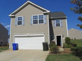 1202 Birkdale Cir, Mebane, NC 27302