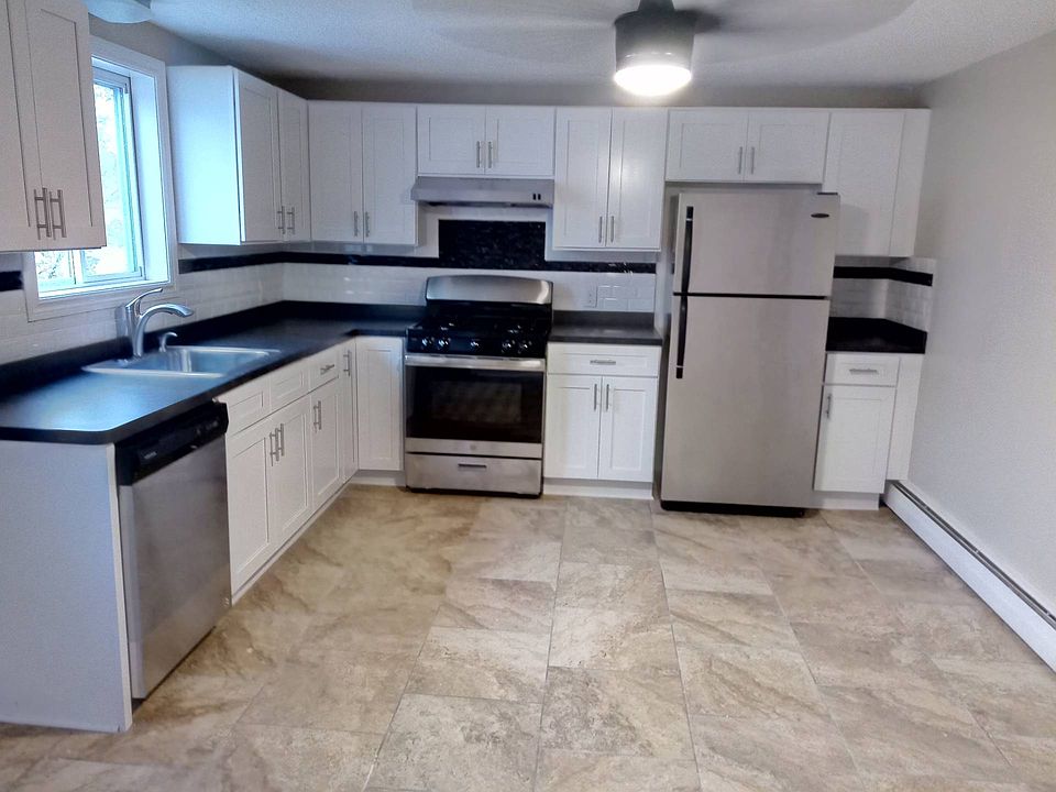 1st image of 58 Dartwood Dr #2