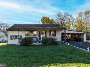 214 Williams Dr, Southampton, PA 18966