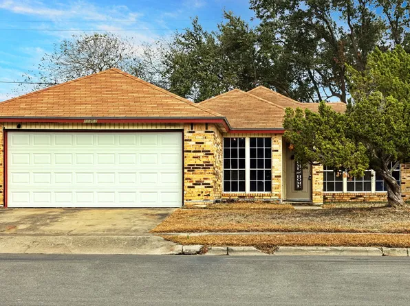 11302 Willowood Creek Dr, Corpus Christi, TX 78410