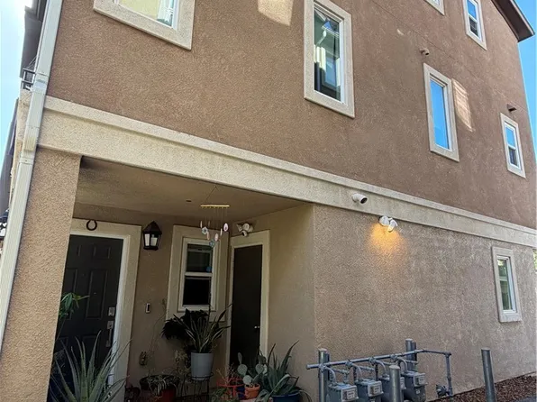 14685 Sherman Way, Van Nuys, CA 91405