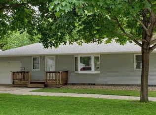 231 Elizabeth St E, Edgerton, MN 56128