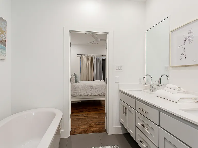 5602 Lindell Ave #C — Photo 18
