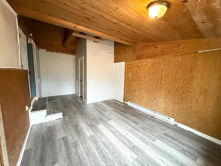 20500 McKishnie St — Photo 20