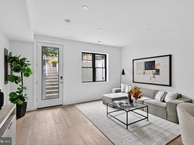 828 21st St NE #1, Washington, DC, 20002