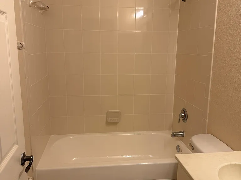 26201 Explorer Rd #5 — Photo 1