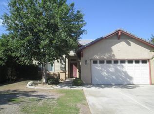 2906 Grandview Ln, Bakersfield, CA 93313