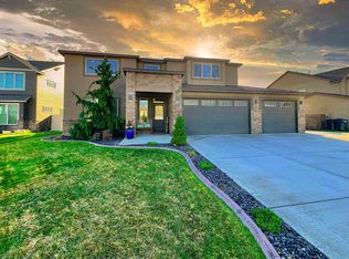 1393 Diamond Loop, West Richland, WA 99353