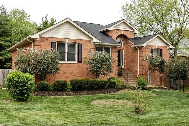 1st image of 7813 Harpeth View Dr