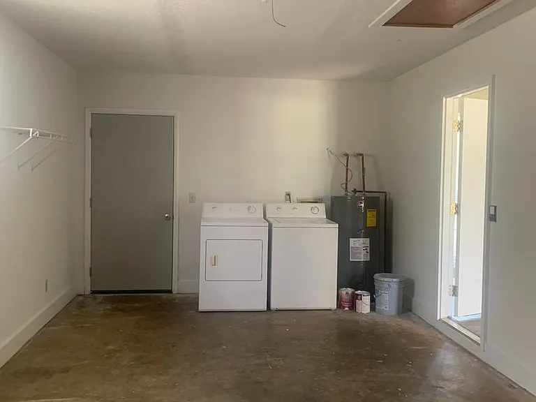 129 Blossom Dr — Photo 14