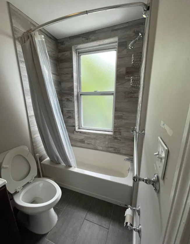 4 bed, 950 sqft, $3,750 — Photo 2