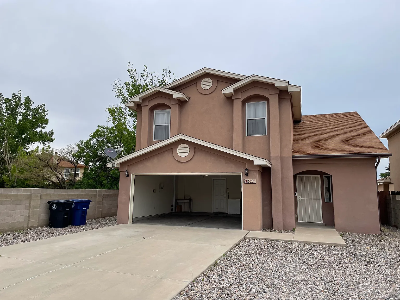 3 bed, 2.5 bath, 1846 sqft, $2,800 — Photo 2