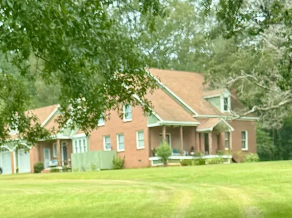1701 W Old Robinson Rd, Carthage, MS 39051