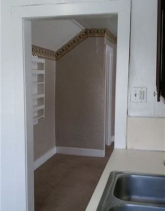 Double Sinks in Kitchen