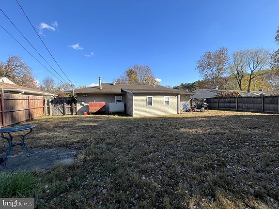 5th image of 120 Kenmar Dr
