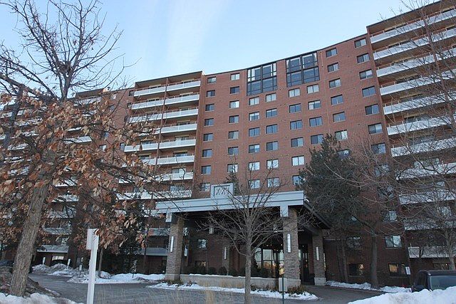 1st image of 21 Kristin Dr #22
