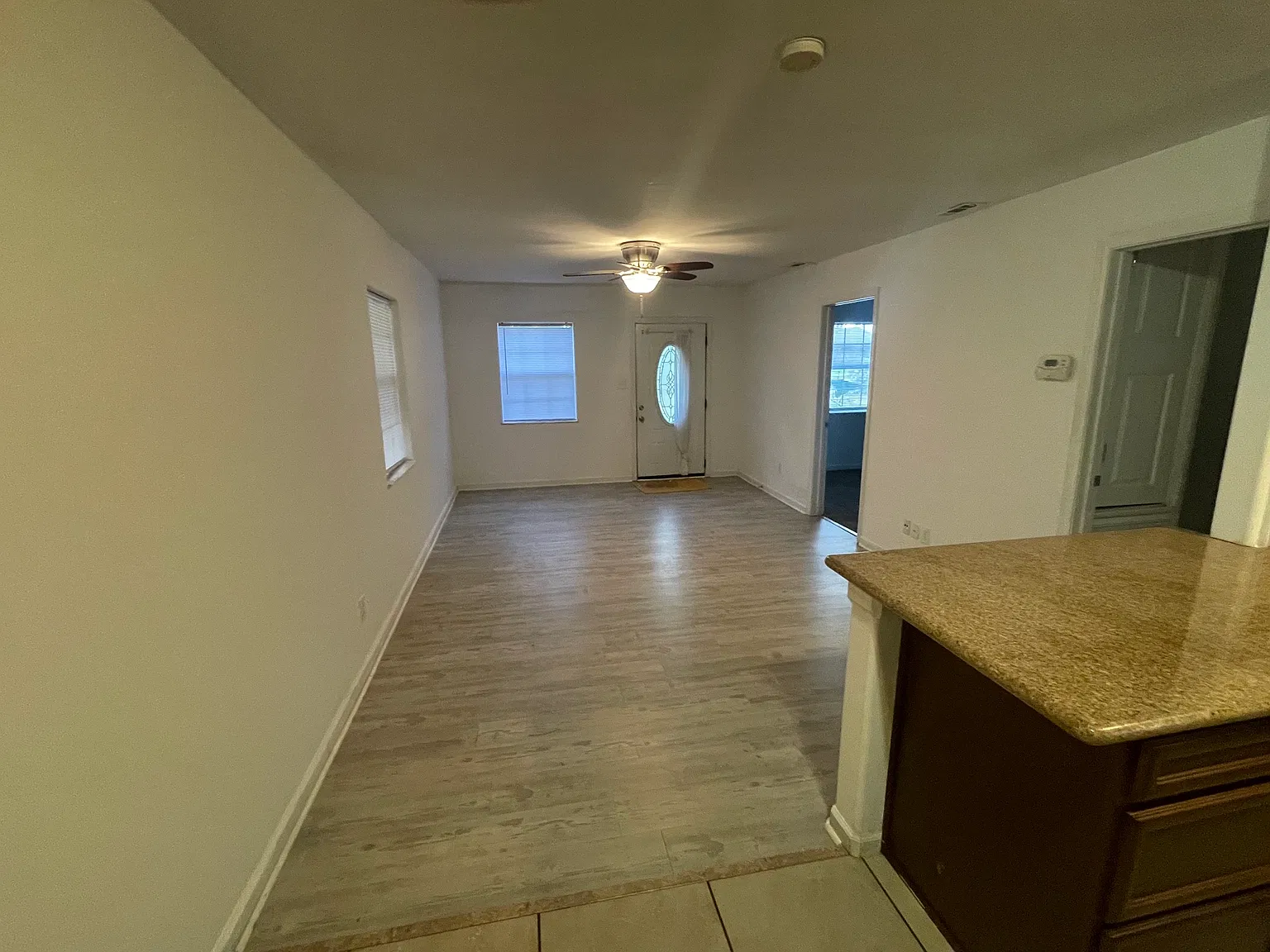 2 bed, 773 sqft, $1,300 — Photo 2