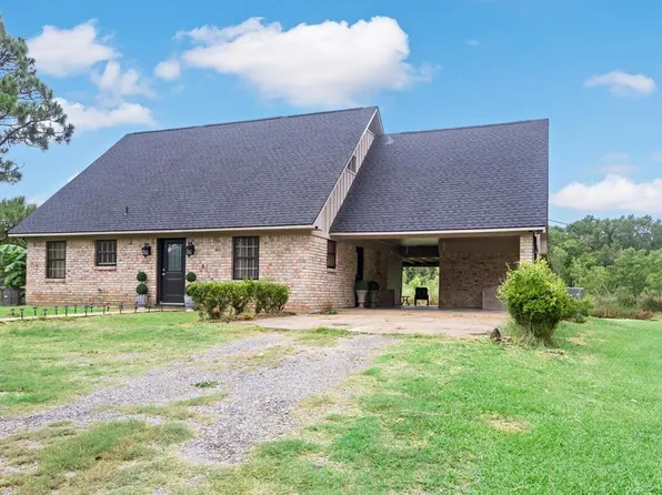 222 Gum Hill St, Bridge City, TX 77611
