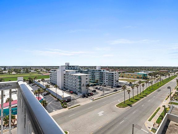 4th image of 2700 N Atlantic Ave #922