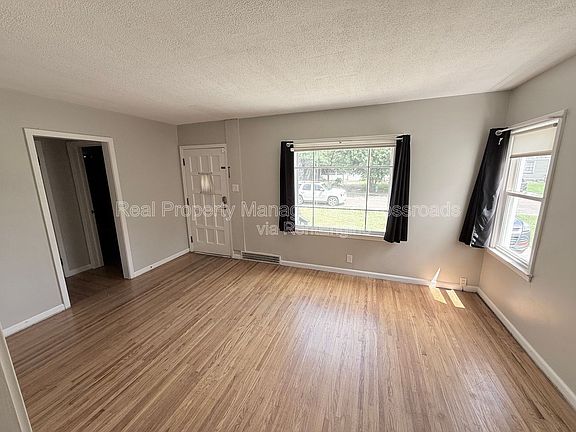 5th image of 5256 Norwaldo Ave