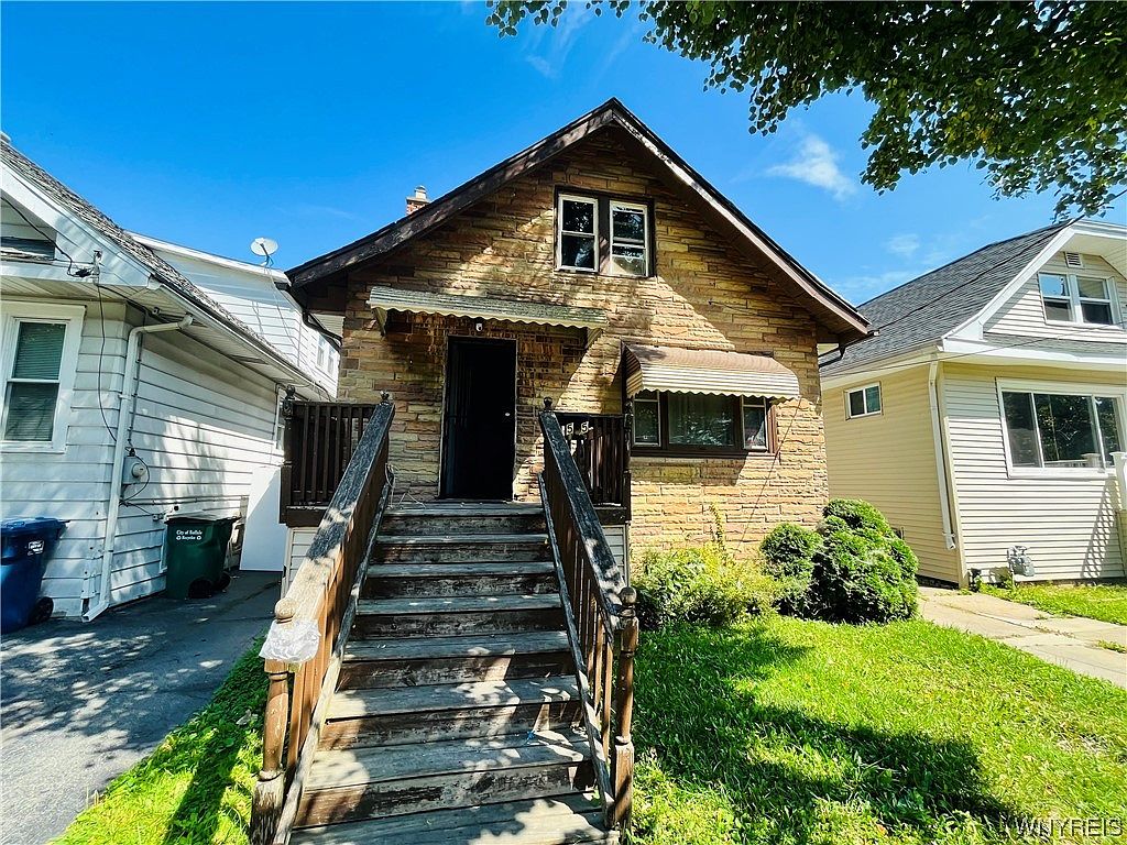 55 Beatrice Ave, Buffalo, NY 14207 | MLS #B1497215 | Zillow