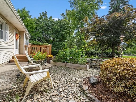 4th image of 119 Weyants Ln