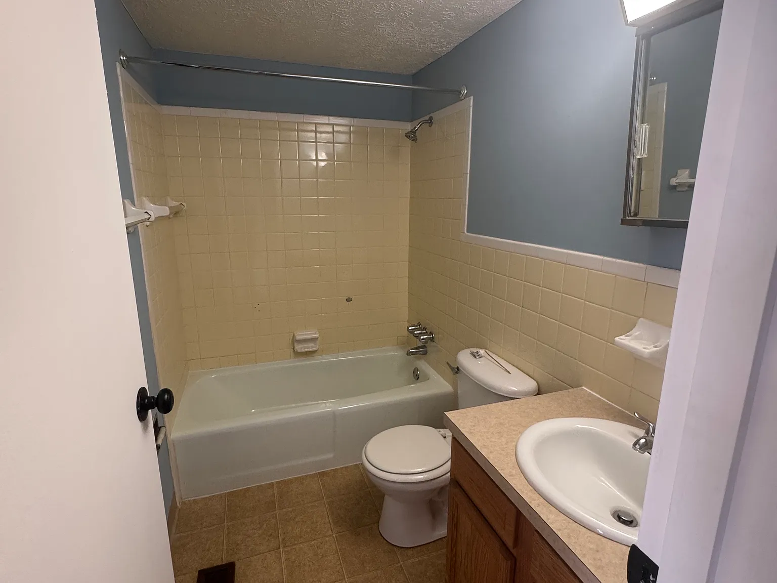 1 bed, 525 sqft, $900 — Photo 2