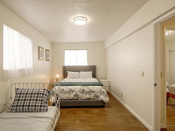 4th image of 3697 Larch Ave APT 2