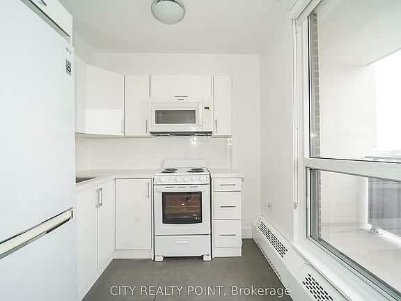 4th image of 666 Spadina Ave #1007
