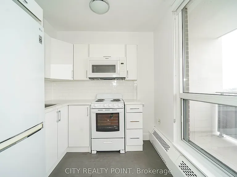 666 Spadina Ave #1007 — Photo 4