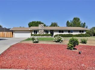 12988 Burns Ln, Redlands, CA 92373