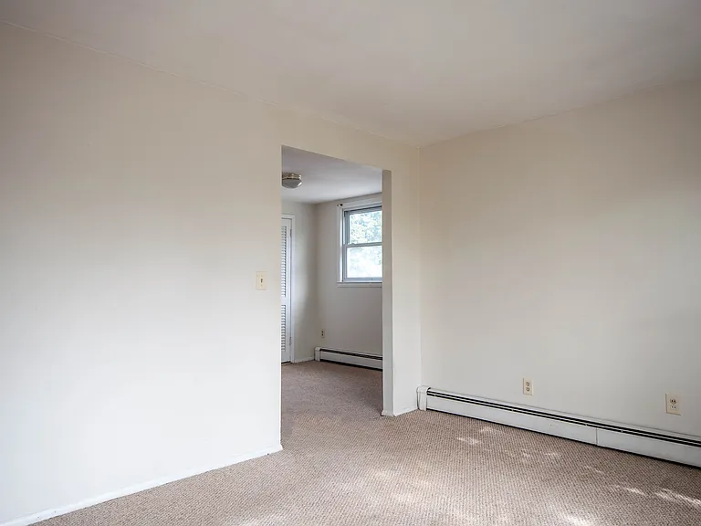 112 Highland Ave #2 — Photo 12