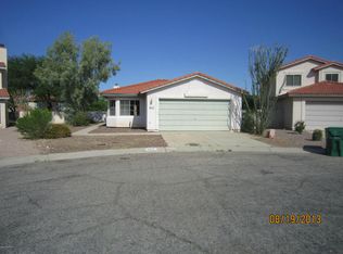 9513 N Blackbird Pl, Tucson, AZ 85742