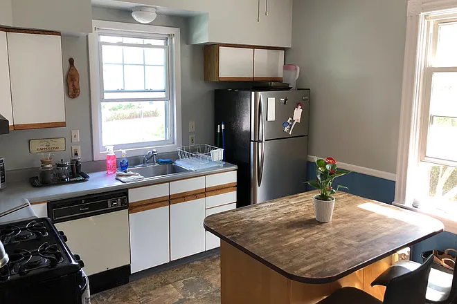 23 Pitman St #2 — Photo 13