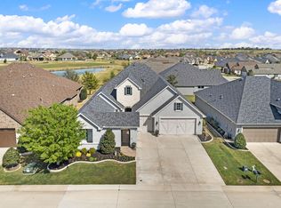 12513 Grosbeak Dr, Roanoke, TX 76207