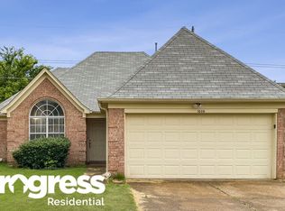 1606 Far Dr, Cordova, TN 38016