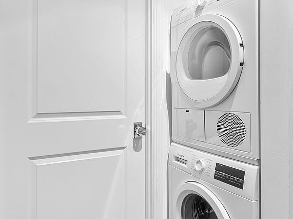 4th image of 339 E 75th St APT 4E