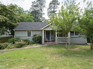 718 Fairburn Rd NW, Atlanta, GA 30331
