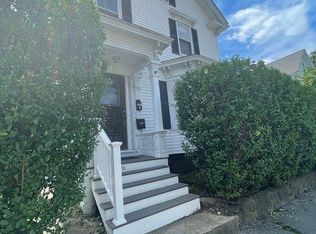 35 Green St APT 1, Woburn, MA 01801