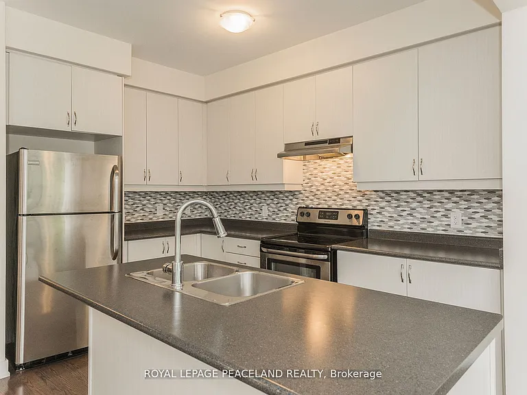 41 Dariole Dr — Photo 12