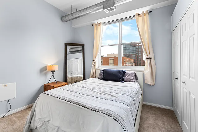 950 W Monroe St #616 — Photo 11
