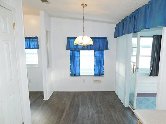 5th image of 34636 Green Arbor St