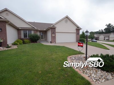 7317 35th Avenue Ct, Moline, IL, 61265