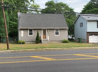 943 Main St, Sayreville, NJ 08872