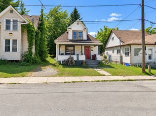 5675 Banker Ave, Niagara Falls, ON L2G 4B9