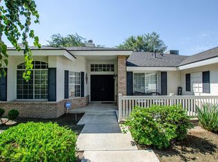 9309 Foxglen Ct, Bakersfield, CA 93312